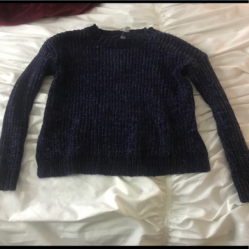 NWT Dark Blue AERIE Sweater! 💙💙💙